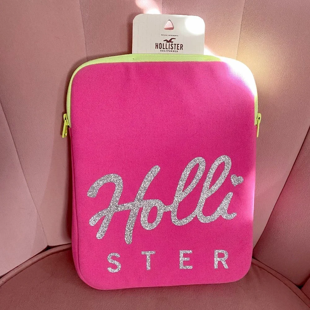 Hollister Padded Tablet Case